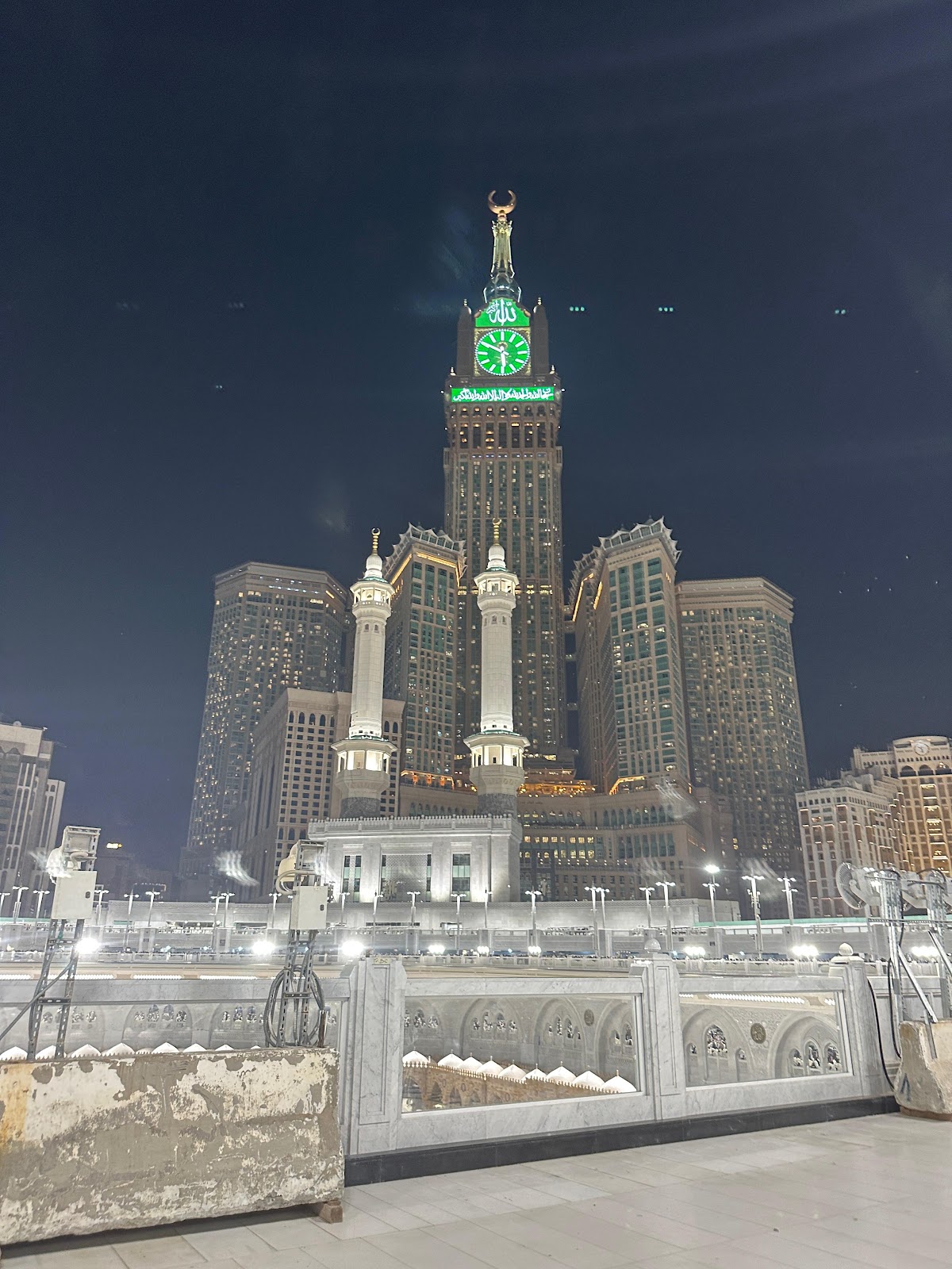 XPRESS HOLIDAYS - Best Umrah Travel & Tour Agency Near by in Karachi